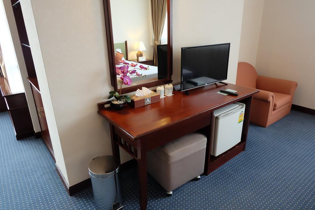 צ'יאנג מאי Tarin Hotel מראה חיצוני תמונה